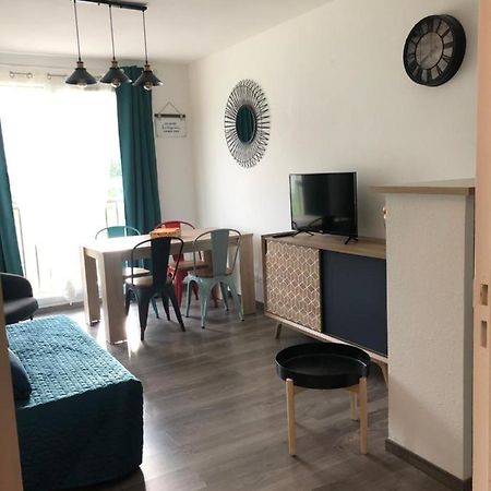 Proche Honfleur Gite Avec Piscine エクモヴィル エクステリア 写真