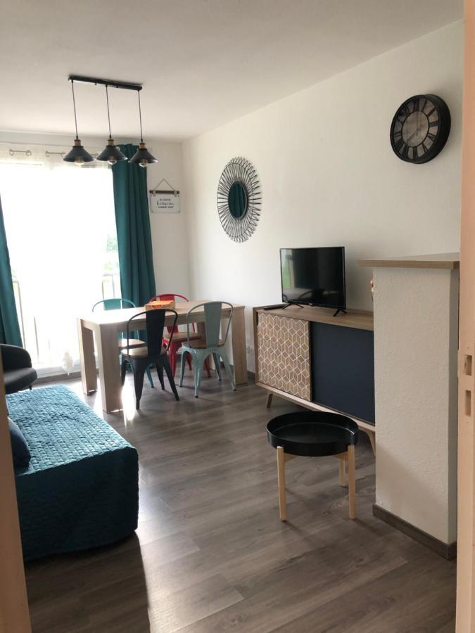 Proche Honfleur Gite Avec Piscine エクモヴィル エクステリア 写真