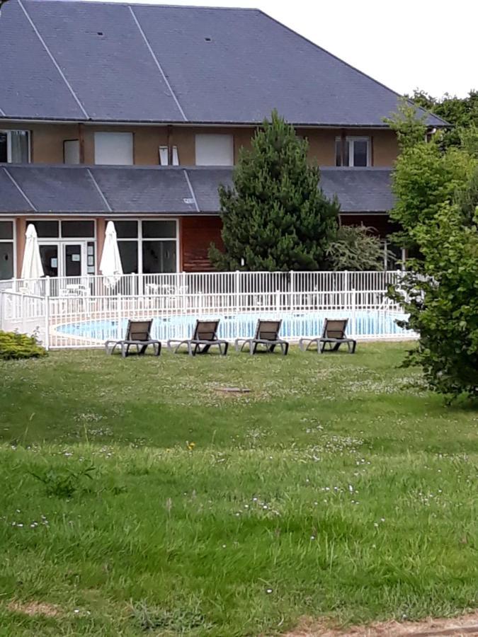 Proche Honfleur Gite Avec Piscine エクモヴィル エクステリア 写真